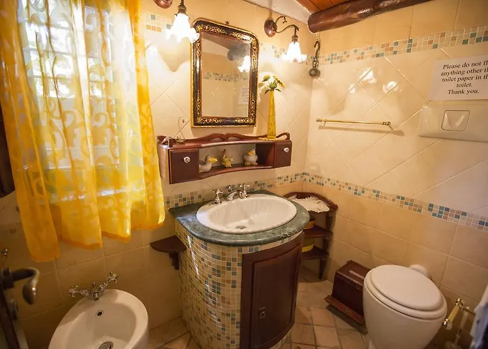 Degli Artisti Villa *