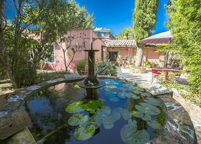 Villa Degli Artisti *