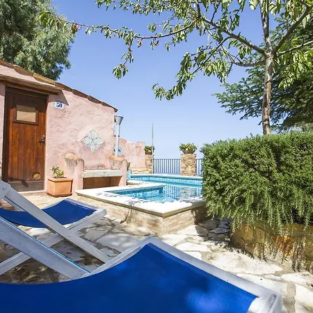 Degli Artisti Villa